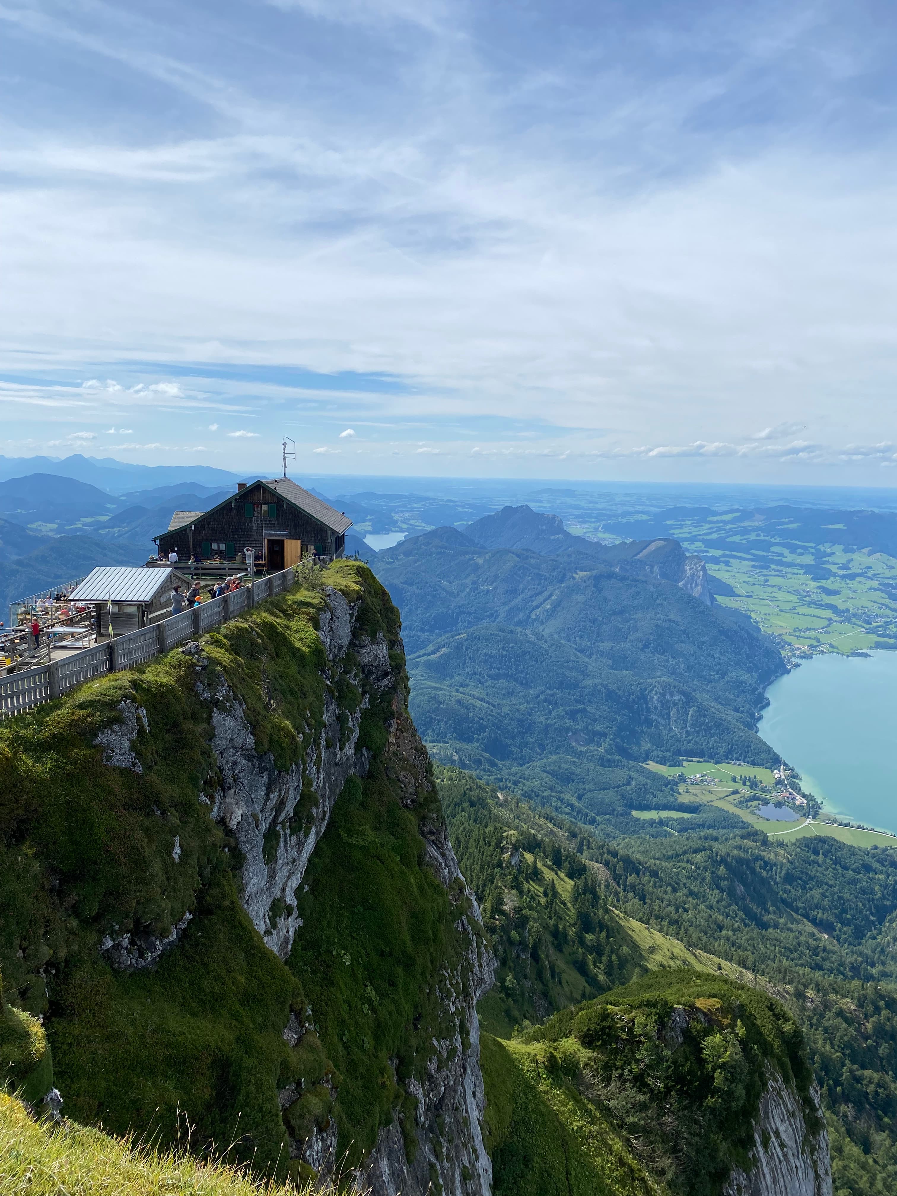SchafbergBahn : le train à crémaillère incontournable du Salzkammergut — guide & tarifs